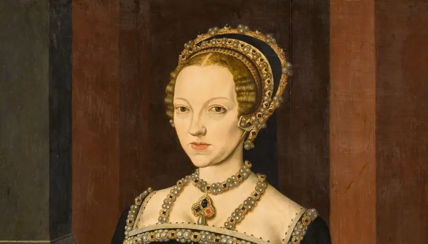 A regal Catherine Parr portrait, adorned with pearls and a jeweled headdress, gazes forward. Her attire speaks of Tudor elegance.