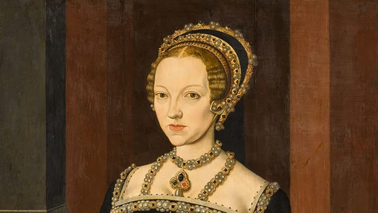 A regal Catherine Parr portrait, adorned with pearls and a jeweled headdress, gazes forward. Her attire speaks of Tudor elegance.